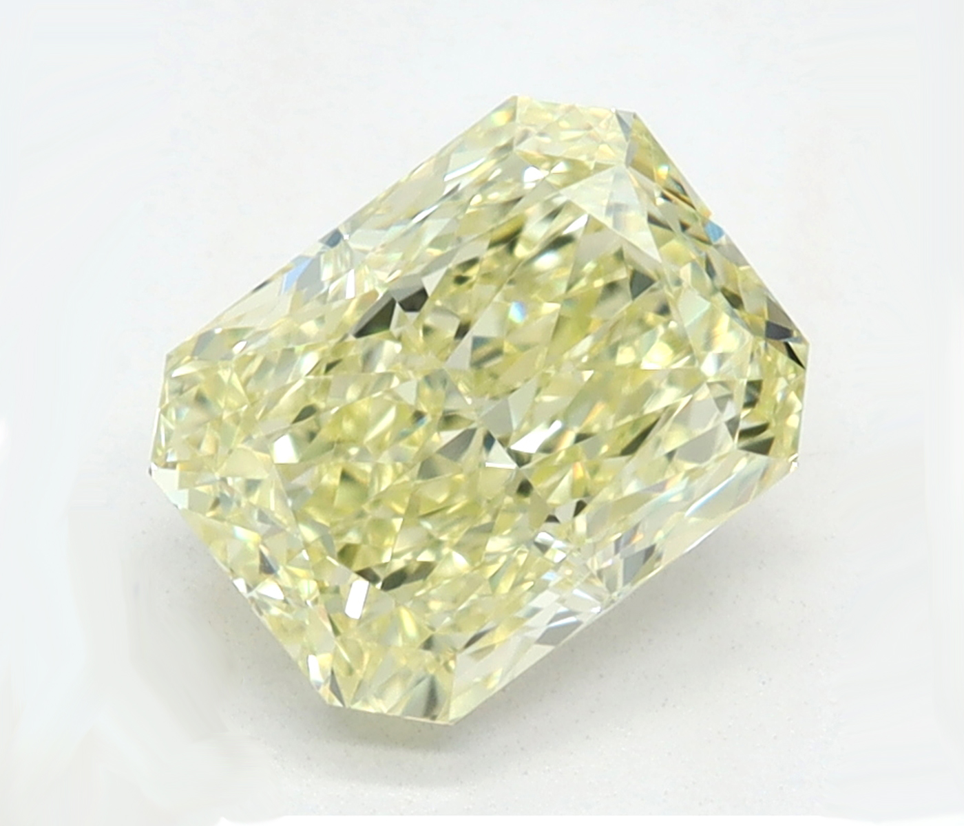 GIA-7476874111 GIA-7476874111