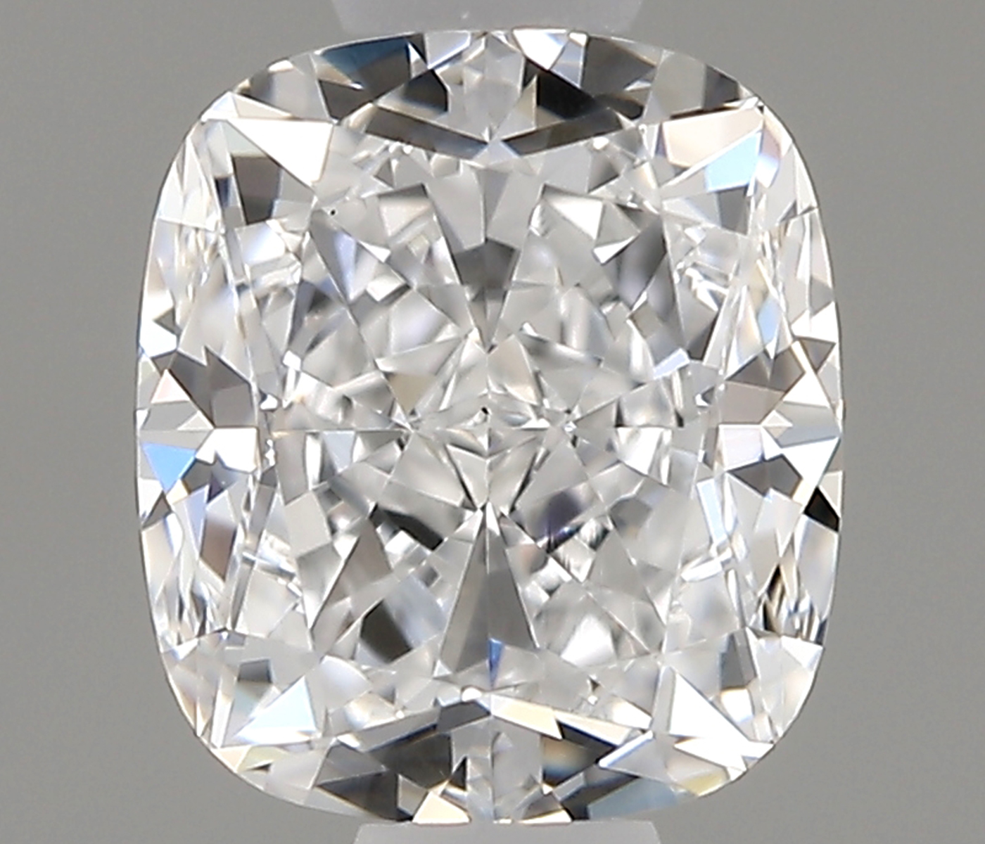 GIA-2437814056 GIA-2437814056