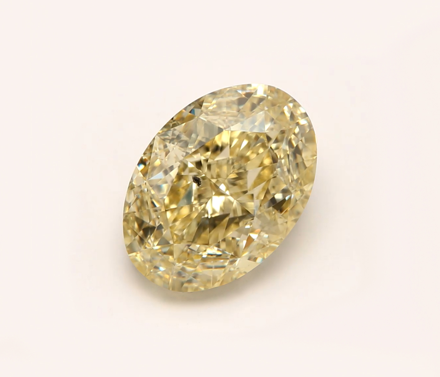 GIA-1443628355
