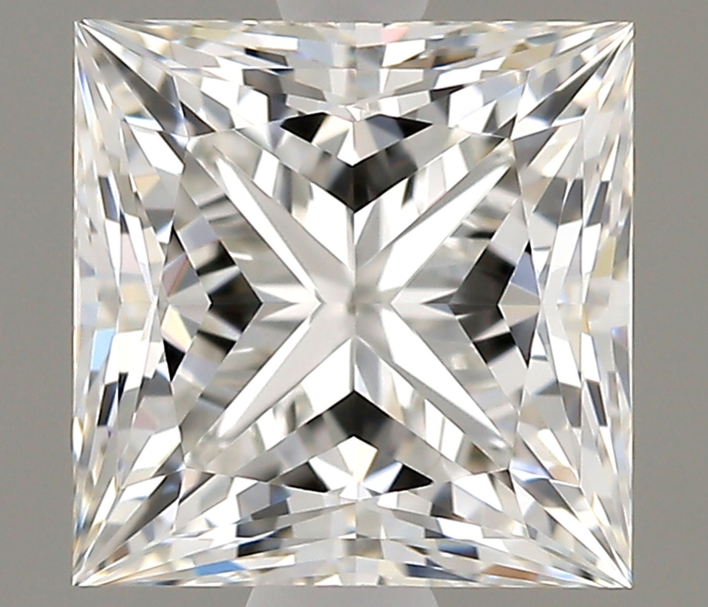 GIA-2476679404 GIA-2476679404